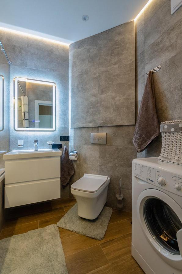 Appartamento Vip - Smart Kiev Esterno foto