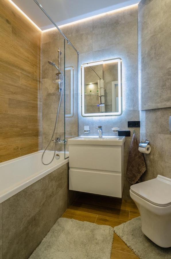 Appartamento Vip - Smart Kiev Esterno foto
