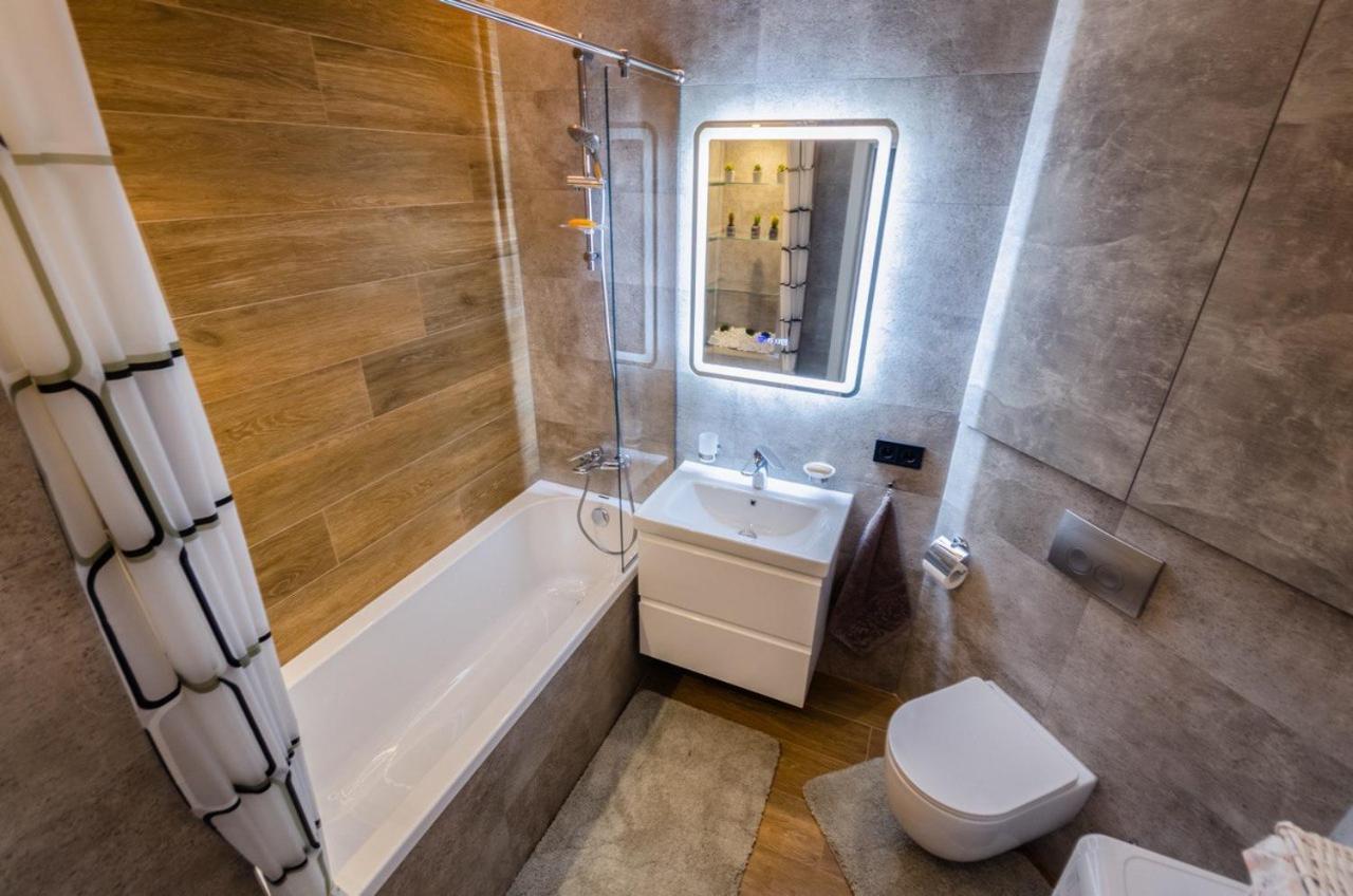 Appartamento Vip - Smart Kiev Esterno foto